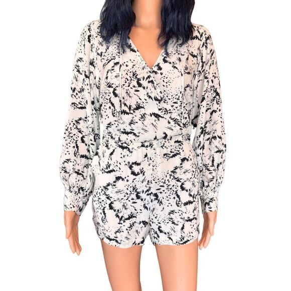 Fifteen Twenty Animal Print Romper - Picture 3 of 7